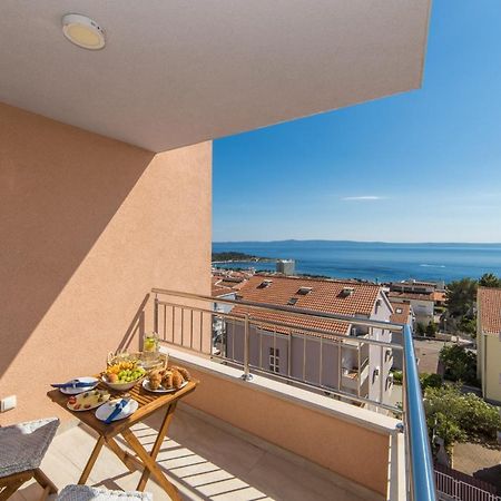 Libertas Apartment Makarska Exterior photo