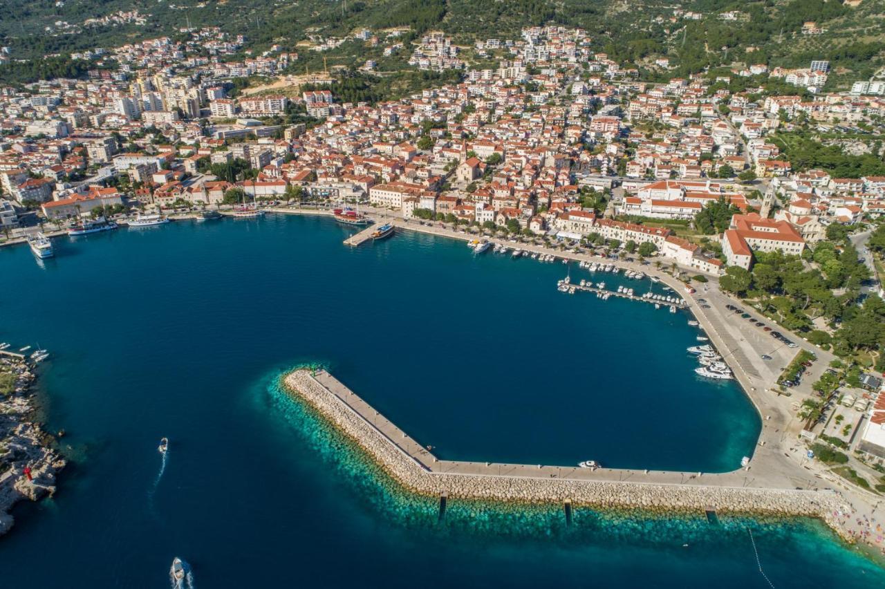 Libertas Apartment Makarska Exterior photo