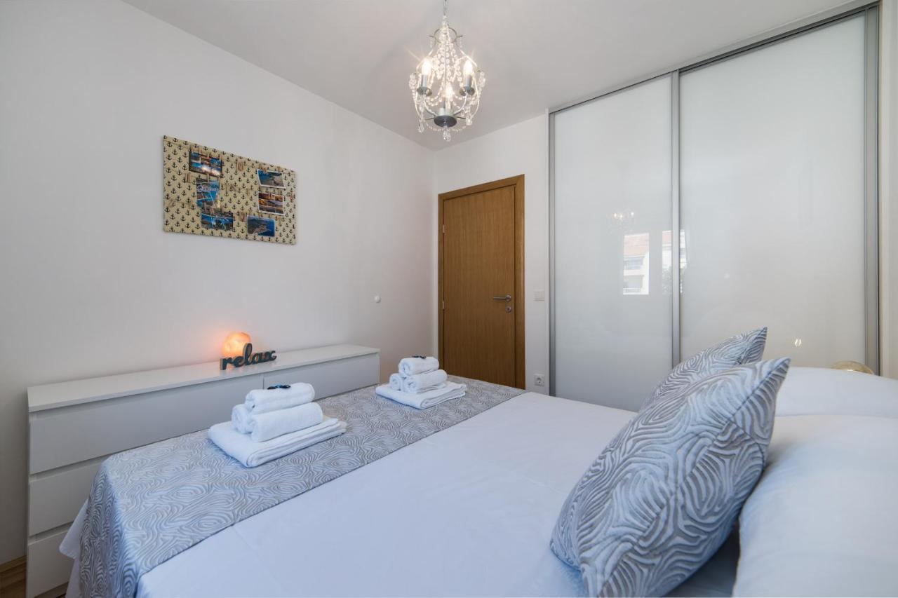 Libertas Apartment Makarska Exterior photo