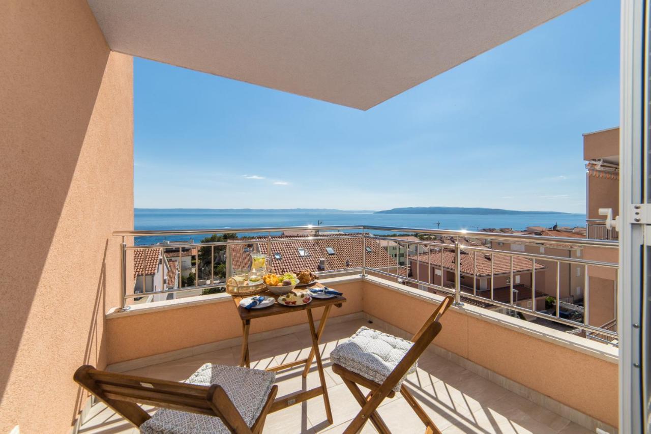 Libertas Apartment Makarska Exterior photo